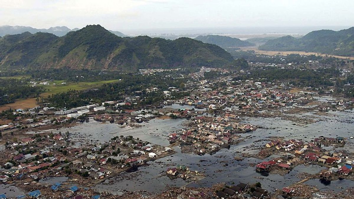 The Aceh Earthquake and Tsunami A Tragedy of Epic Proportions